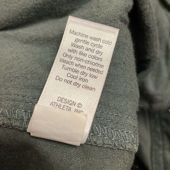 Athleta Jasper Green Organic Cotton Shorts w/Side Buckles (Size: 14) - Picture 12 of 16